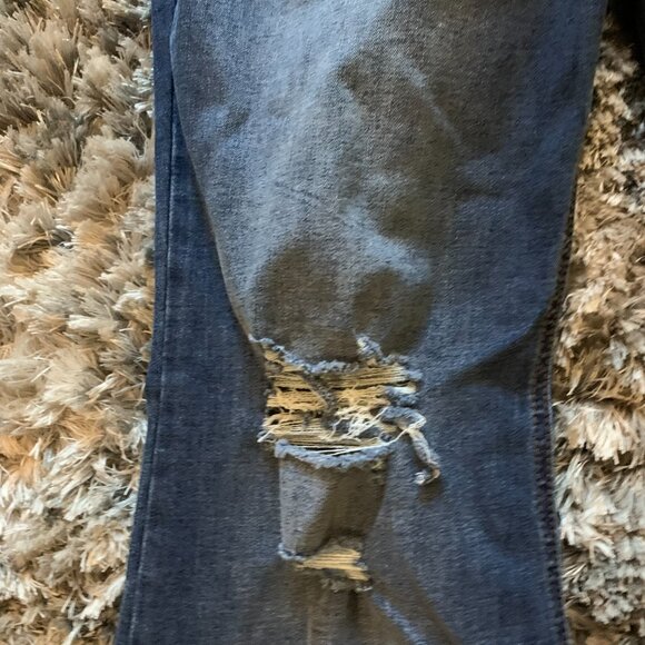 Women's No Boundaries Distressed Denim Blue Jeans 21 RN# 52469 - Picture 3 of 6